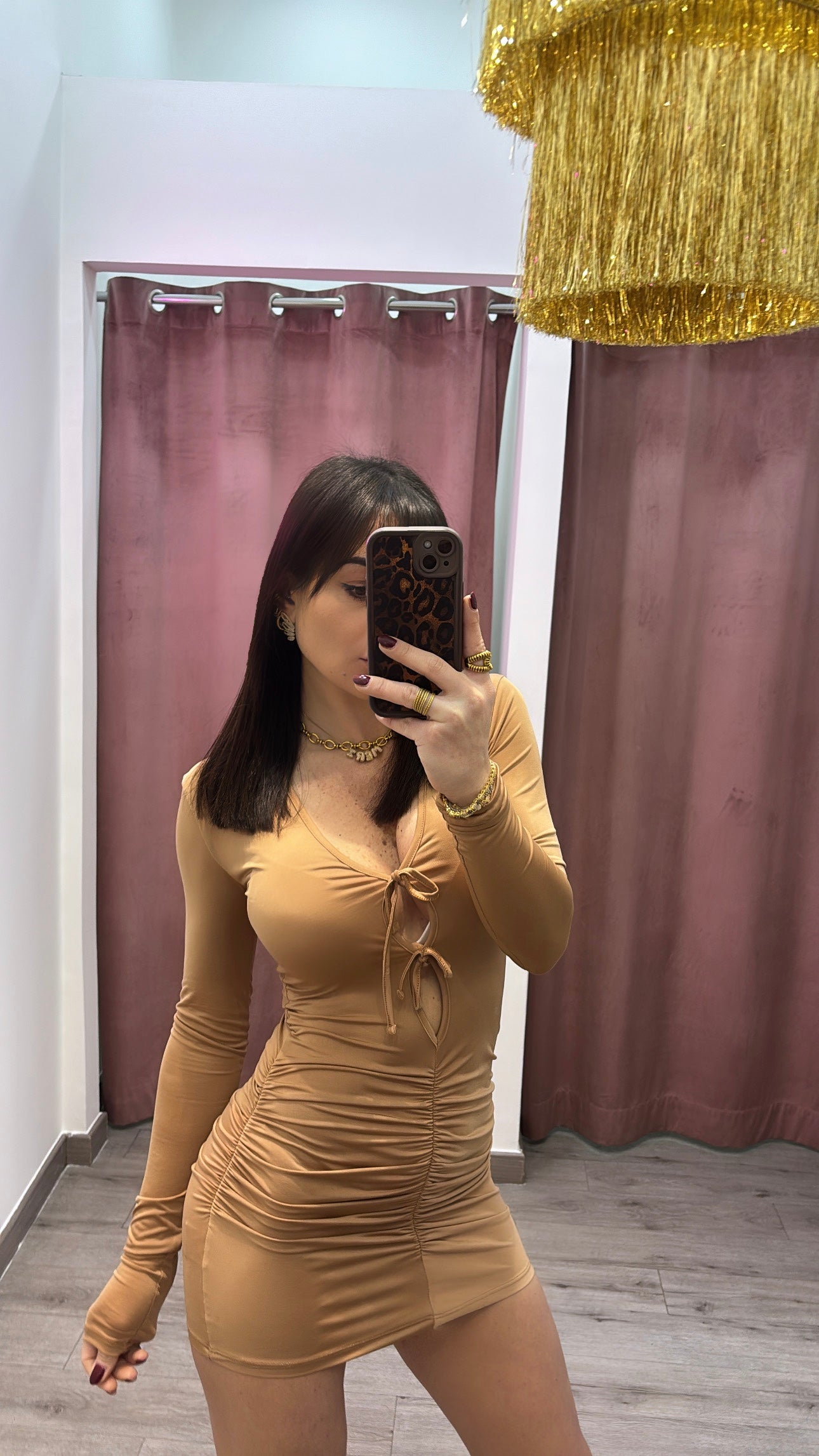 Mini dress cut out