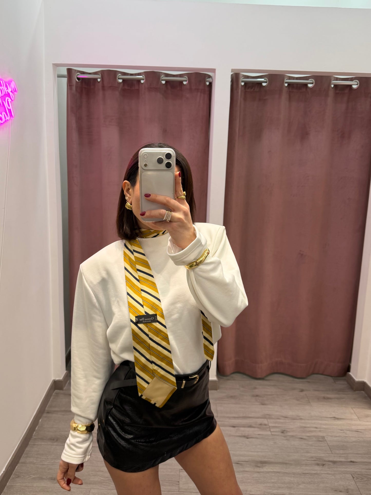 Mini just west black