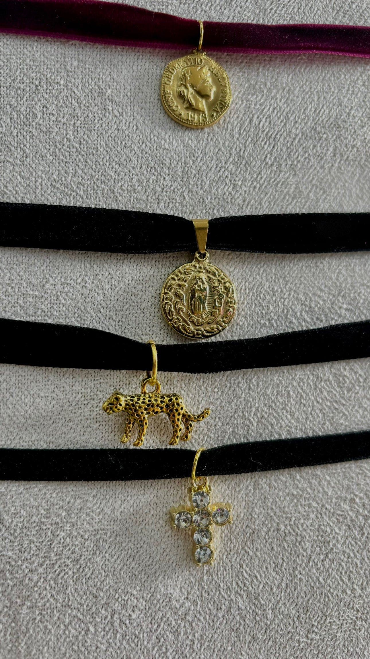 Chocker medaglia porta fortuna