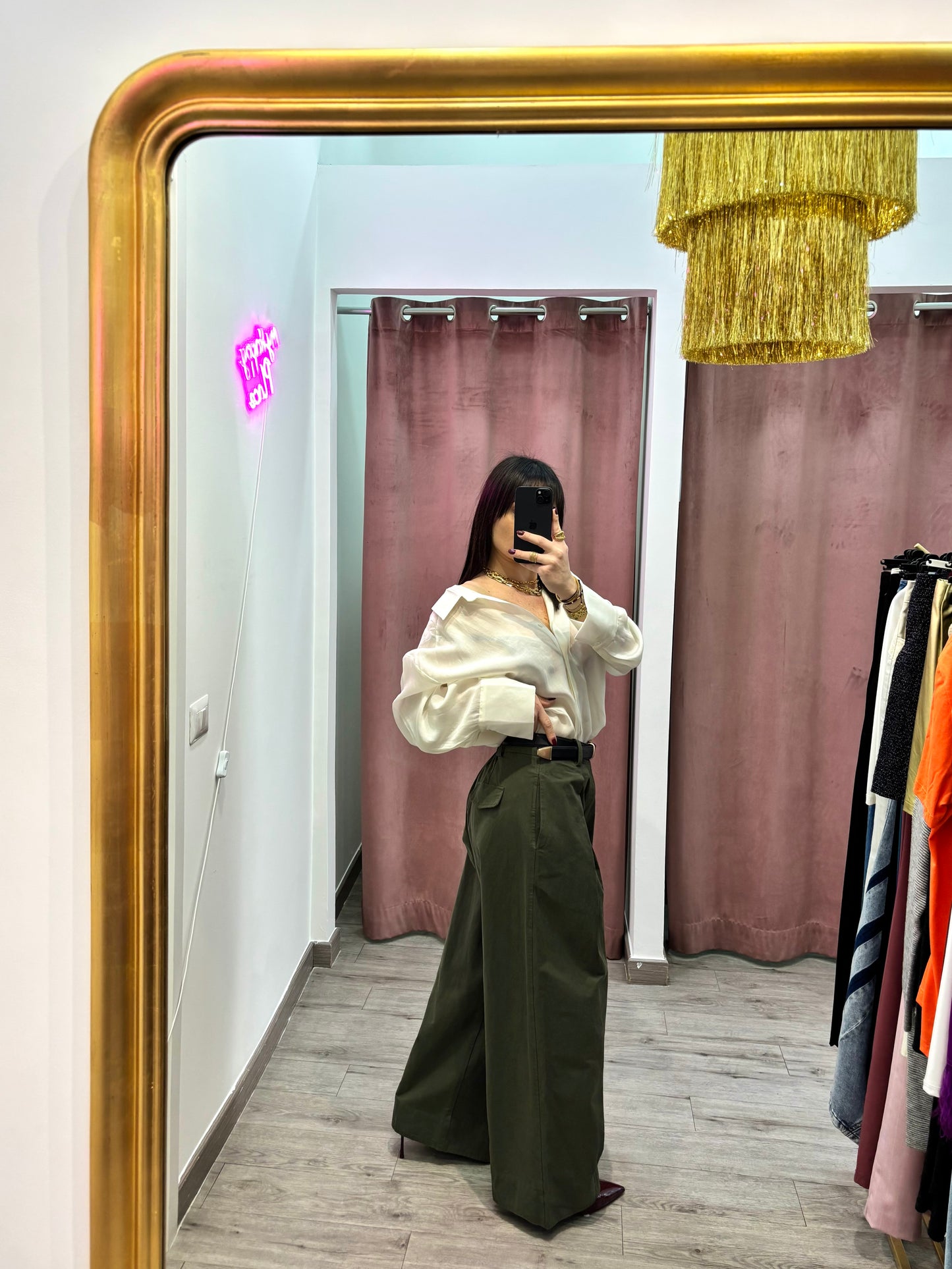Pantaloni vita media