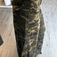 Jeans mimetico modello cargo