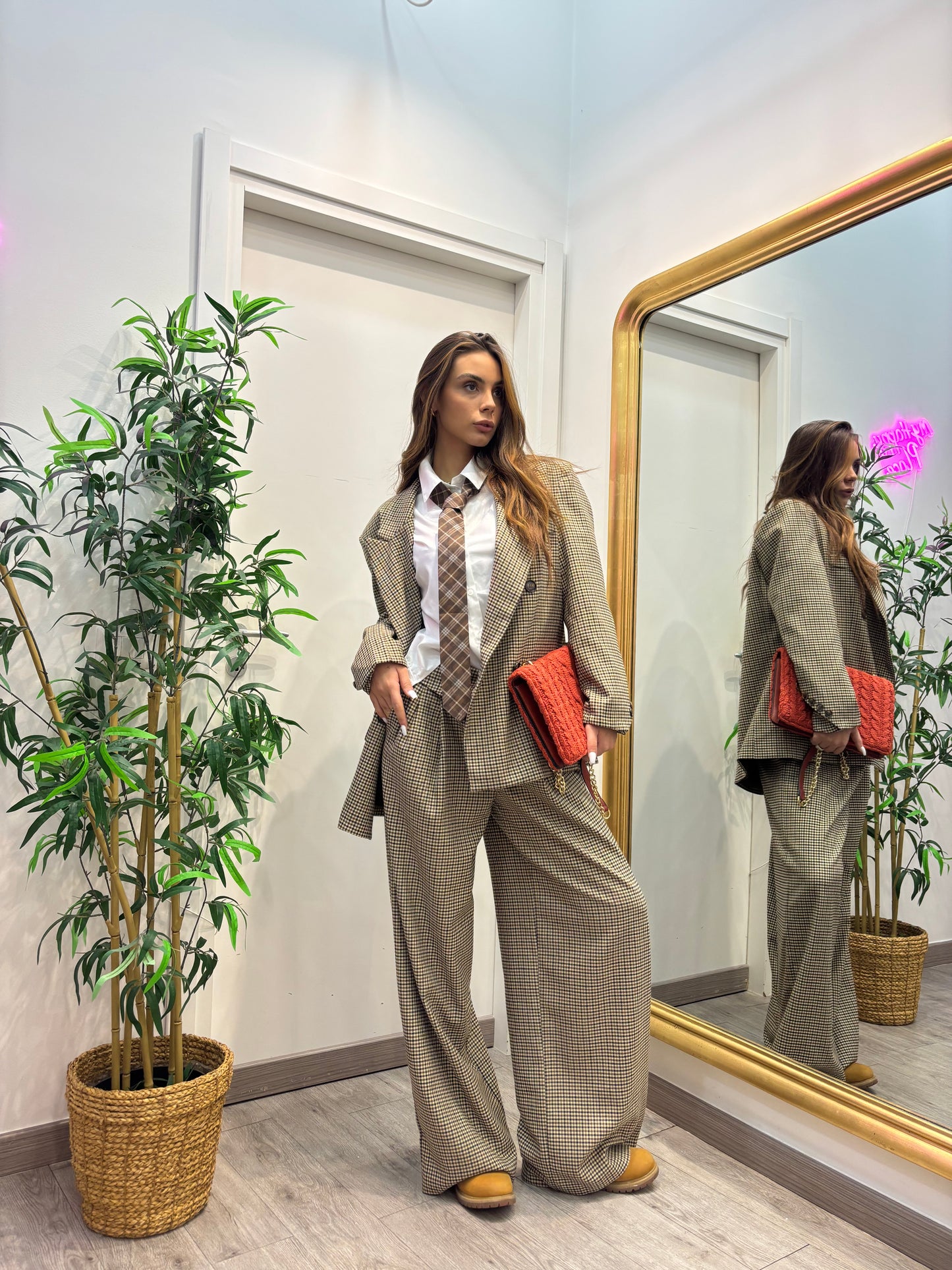 Pantaloni sartoriali com pence