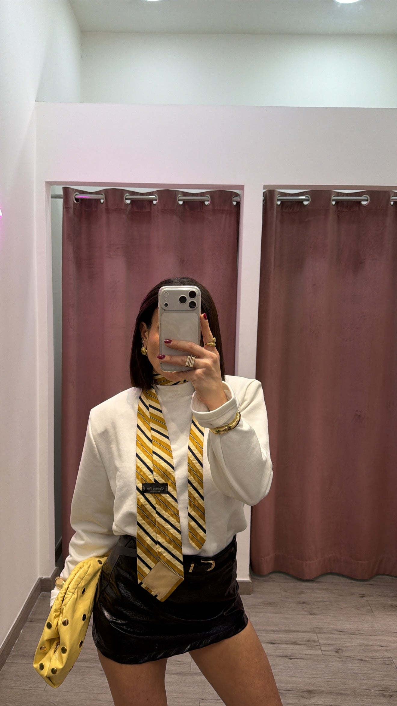 Mini just west black