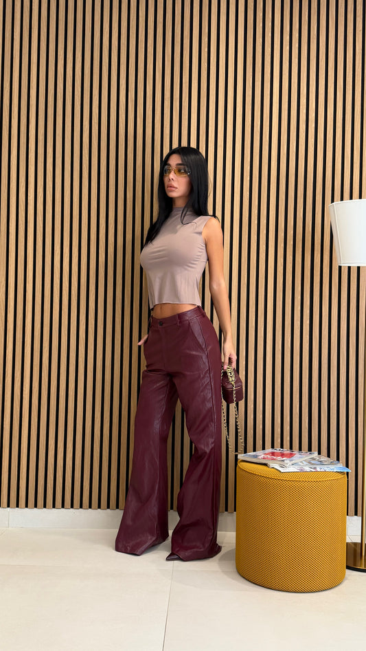 Pantaloni in ecopelle bordeaux