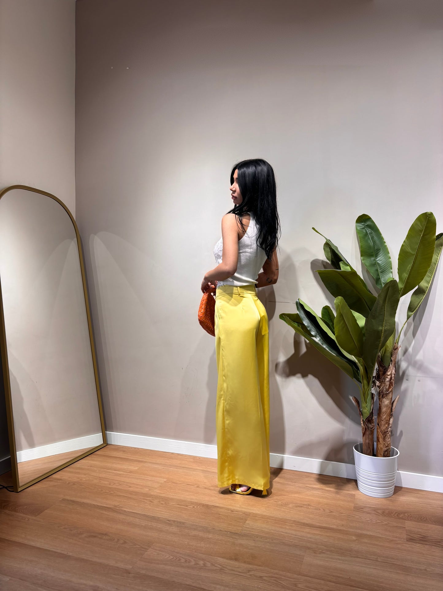 Pantaloni effetto seta (lilla/ giallo sole )